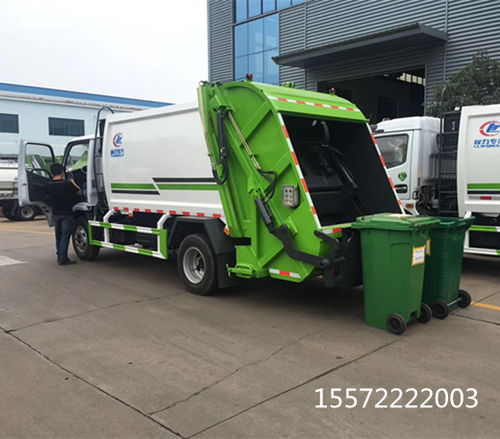 陜西咸陽凱馬壓縮式垃圾車廠家 打造環(huán)保新動力，服務(wù)城市清潔